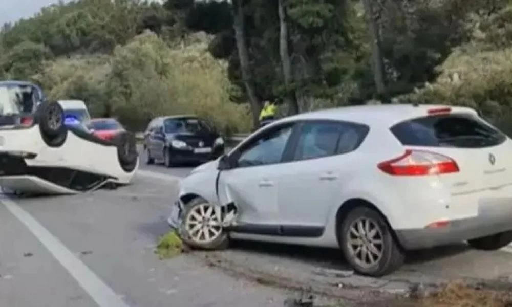 Σοβαρό τροχαίο στα Χανιά: Ανατροπή οχήματος στον ΒΟΑΚ